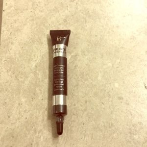 It cosmetics bye bye under eye concealer